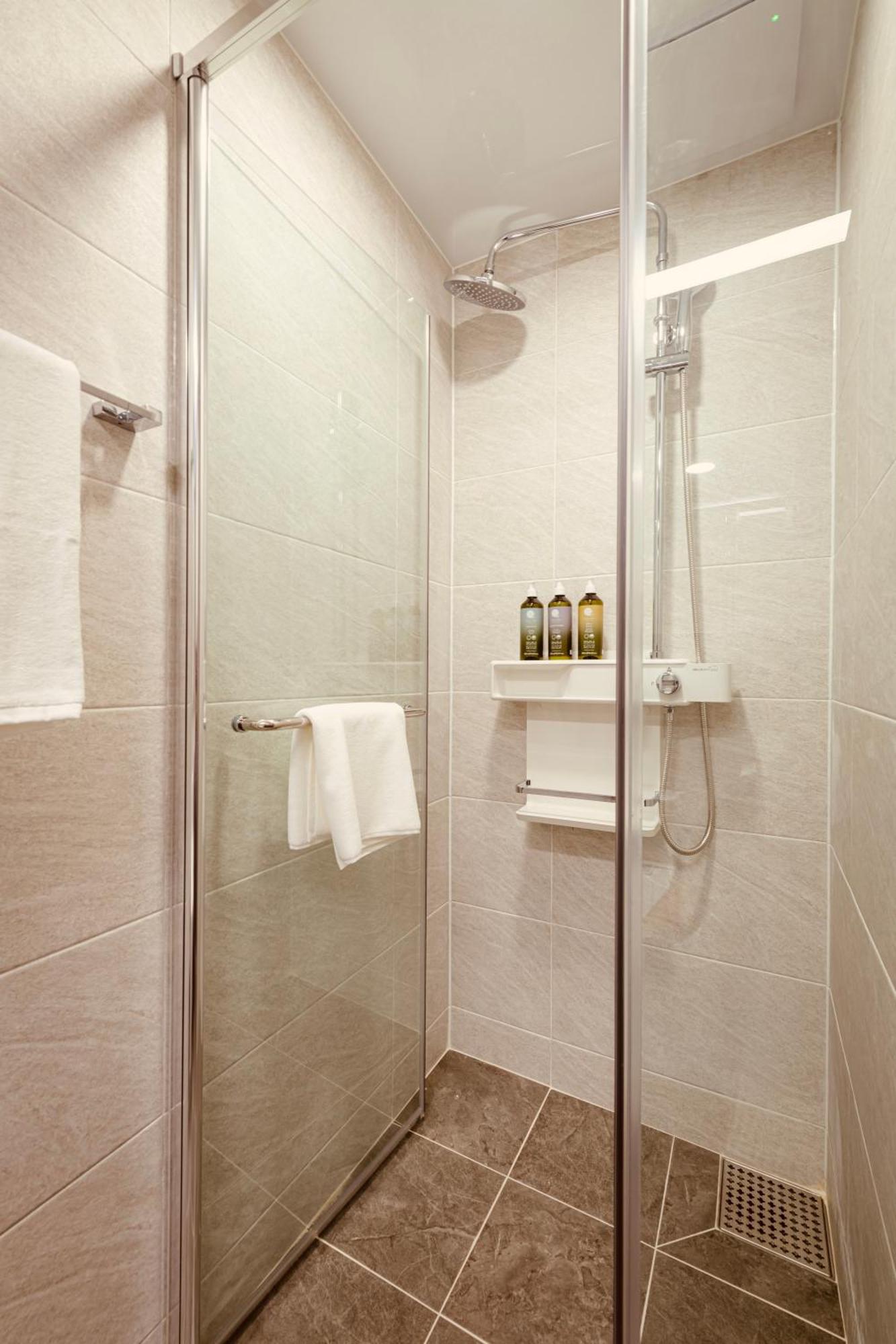 Sollago Myeongdong Hotel & Residence Seoel Buitenkant foto