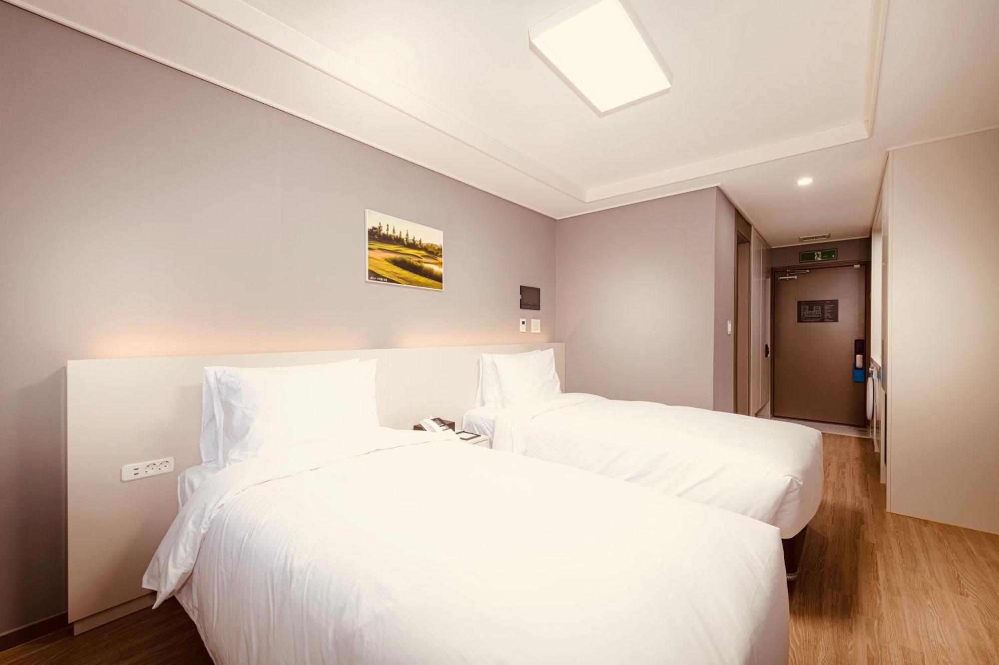 Sollago Myeongdong Hotel & Residence Seoel Buitenkant foto