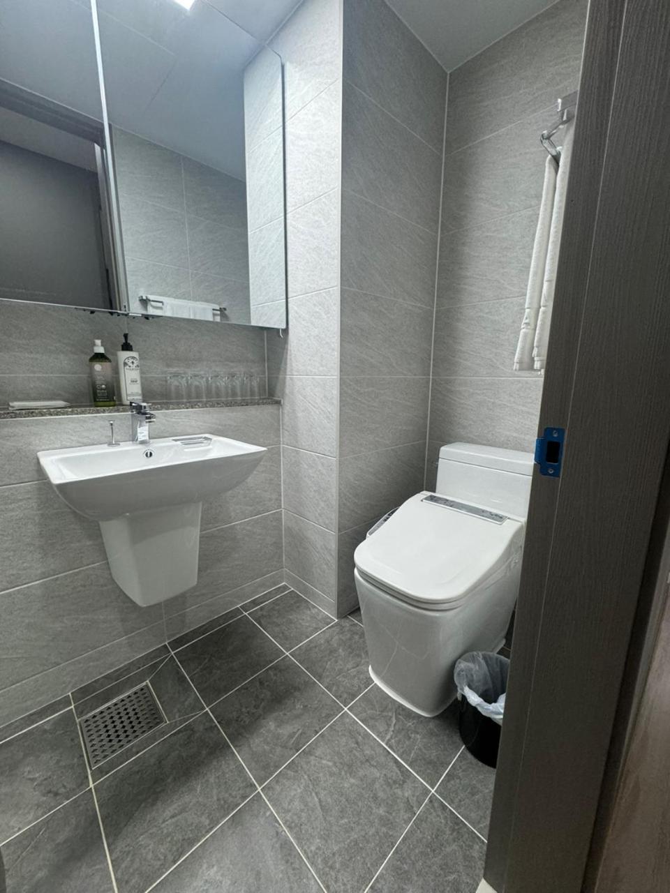 Sollago Myeongdong Hotel & Residence Seoel Buitenkant foto